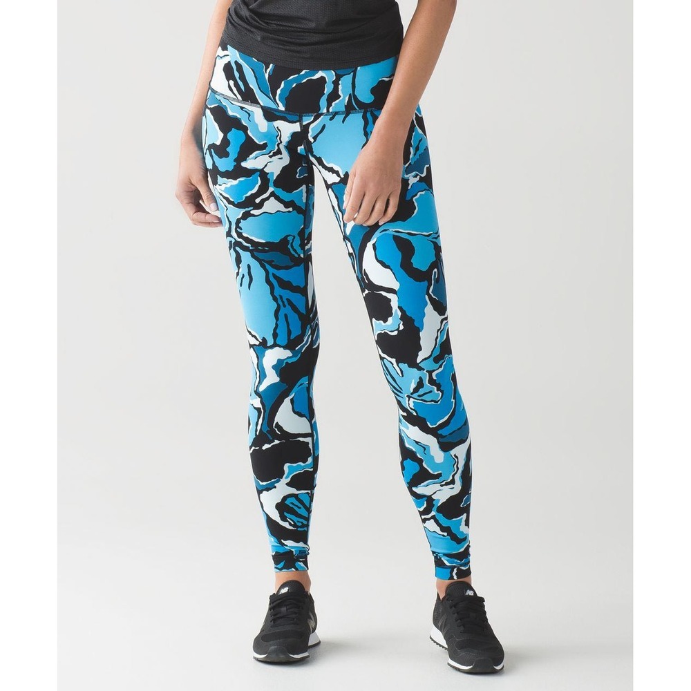 Lululemon Wunder Under Pant Women Size 8 High Rise Blue Boom Bloom Beach Blanket